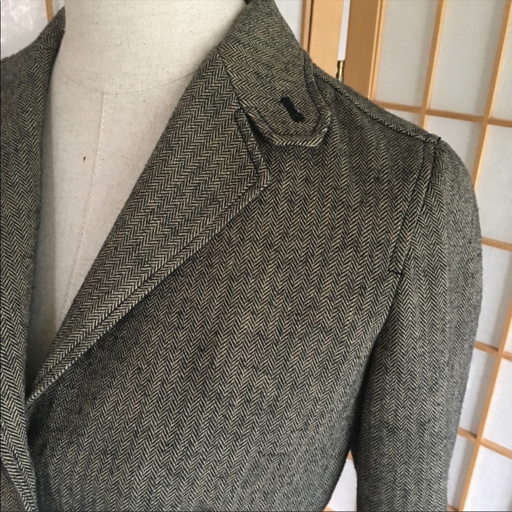 Gap Wool Blend Herringbone Pattern Blazer Sz 4 - image 4